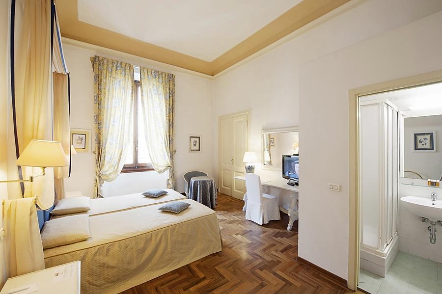 Palazzo Ruspoli Apartment Florence Exterior photo